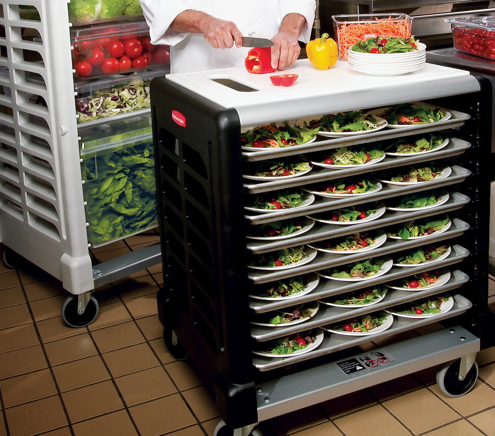 Rubbermaid FG332000BLA Max System 18-Slot End Load Food Box / Pan Rack