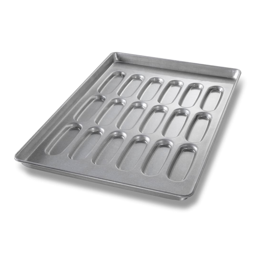 Chicago Metallic 42435 ePAN 18-Cavity Hot Dog Bun Pan