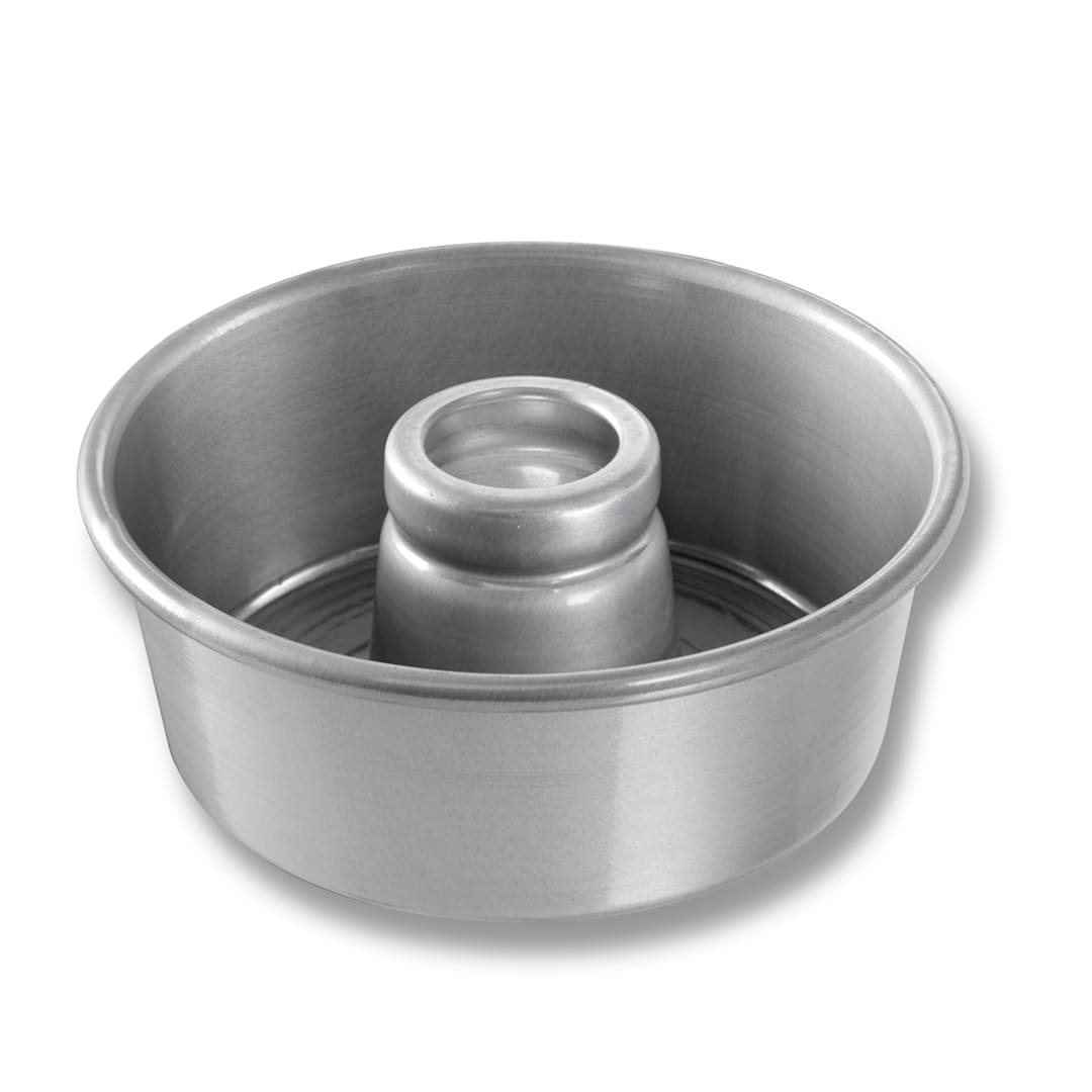 Chicago Metallic 46530 Plain 7-1/2" Angel Food / Tube Cake Pan
