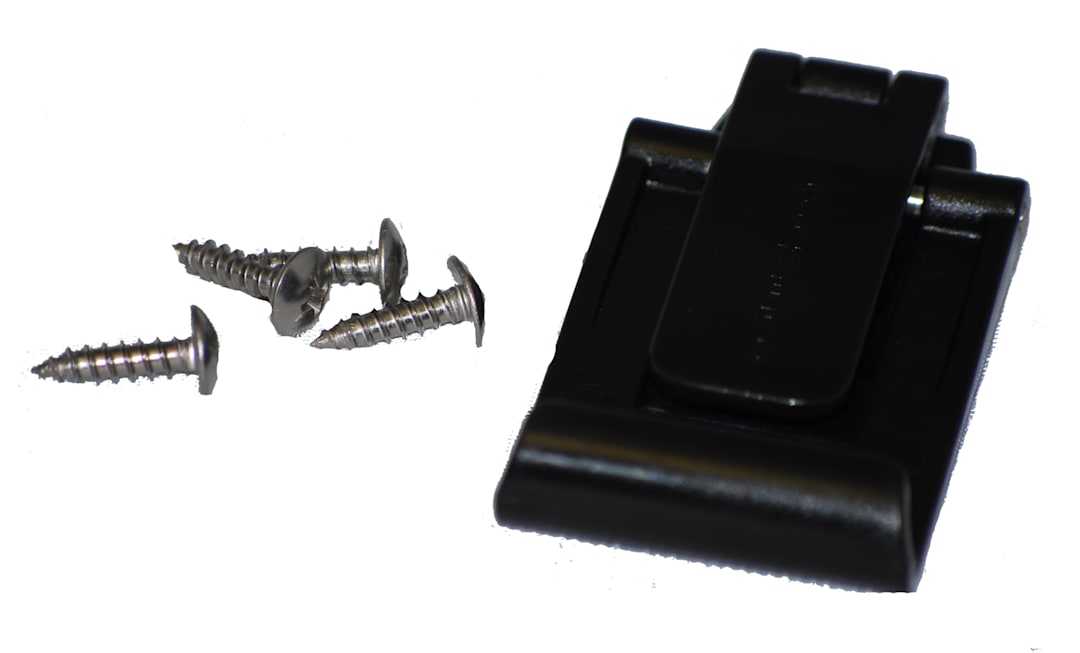Cambro H05021 Plastic Latch Kit w/ 4 Screws for Camcarrier