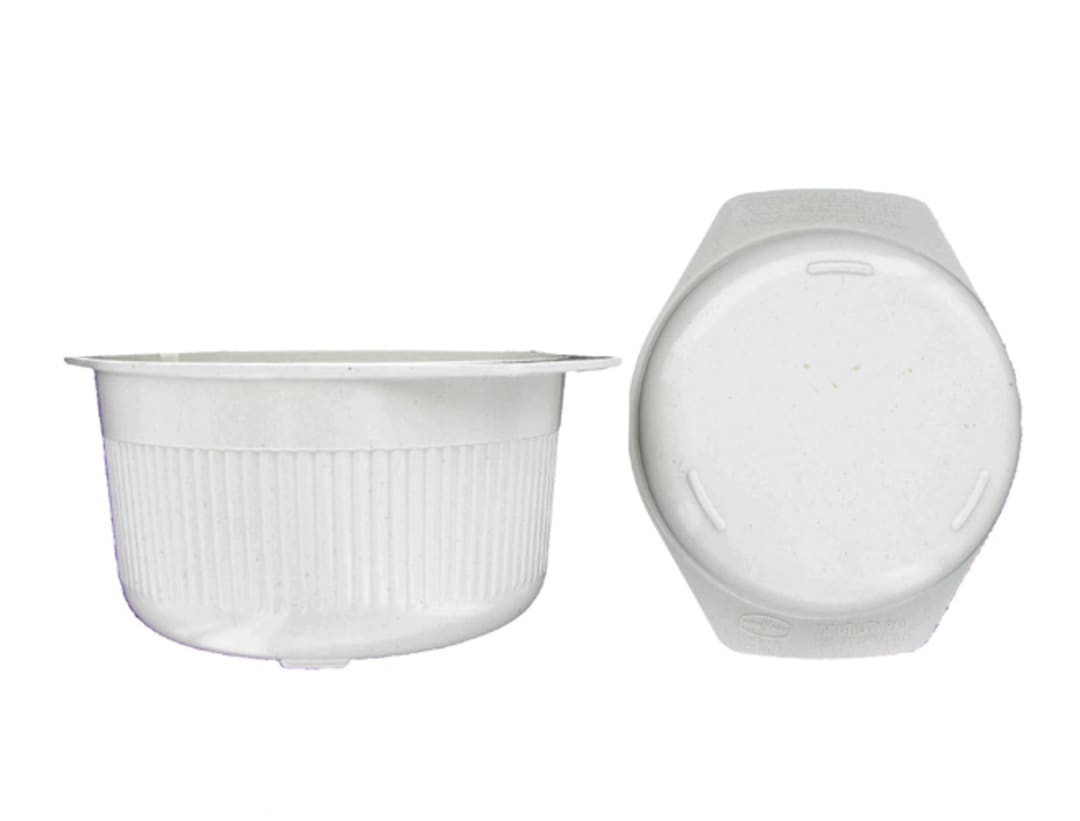 Nordic Ware® 62004B Microwaveable 2 Qt. Casserole Dish With Cover