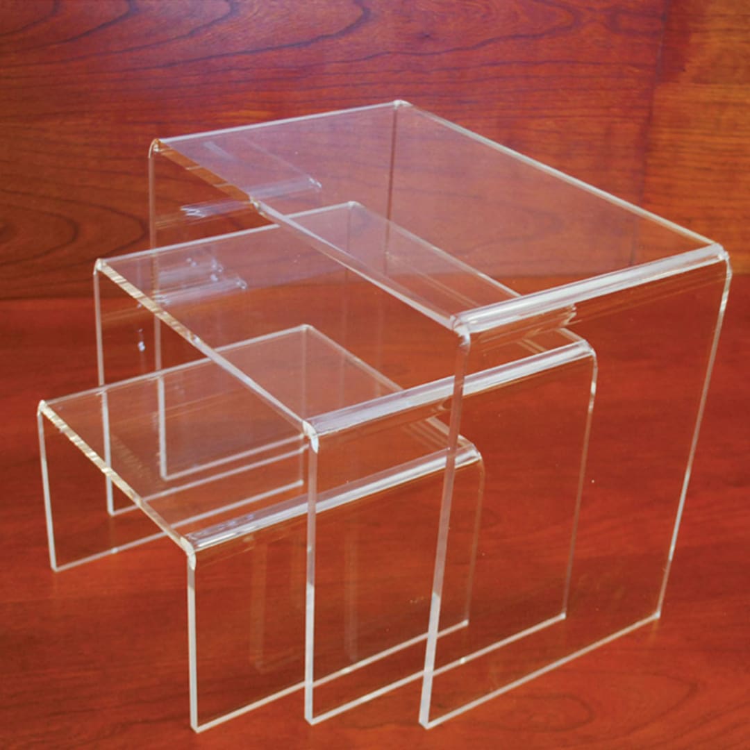 Grand & Benedicts 223-1052 Medium Acrylic 3-Riser Set