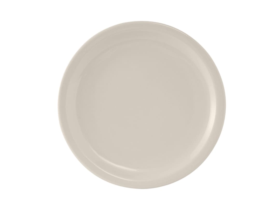 Tuxton TNR-016 Nevada 10-1/2" Narrow Rim Eggshell Plate
