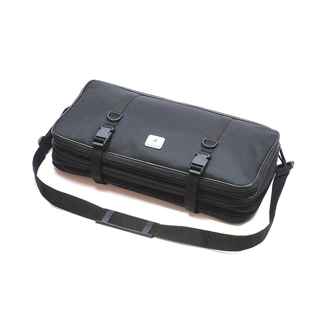 Mercer Culinary® M30429M Triple-Zip 21-Pocket Knife Case