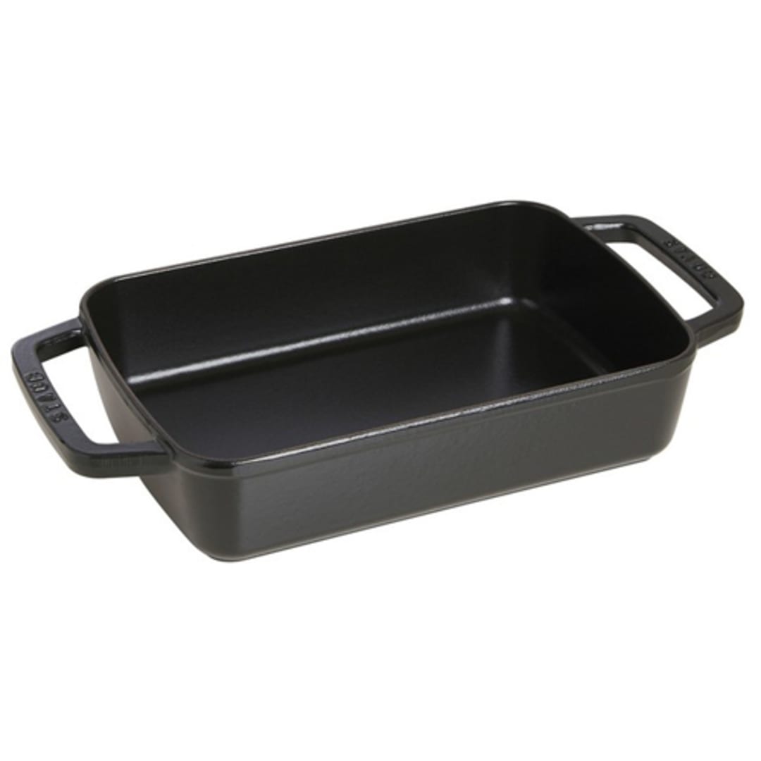 Staub USA 1303023 Black Matte Cast Iron 3.25 Qt. Small Baker