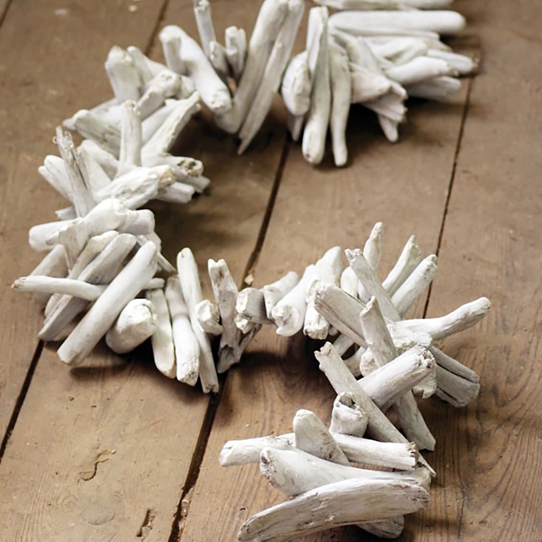 Kalalou PFR1221 72" Whitewash Driftwood Garland