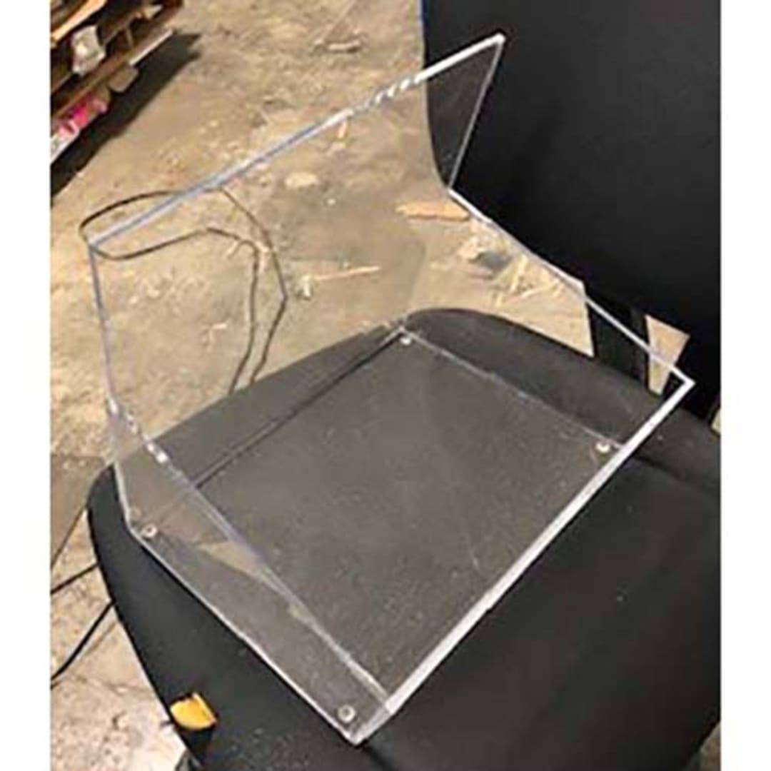 Laird Plastics 004-1 Feature Display Sneezeguard