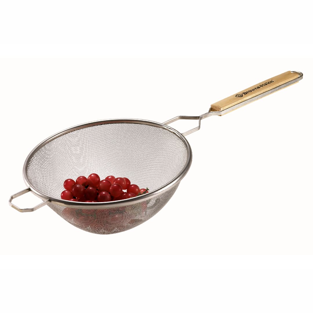 Browne Foodservice 9093 4.8" Single Fine Mesh Strainer