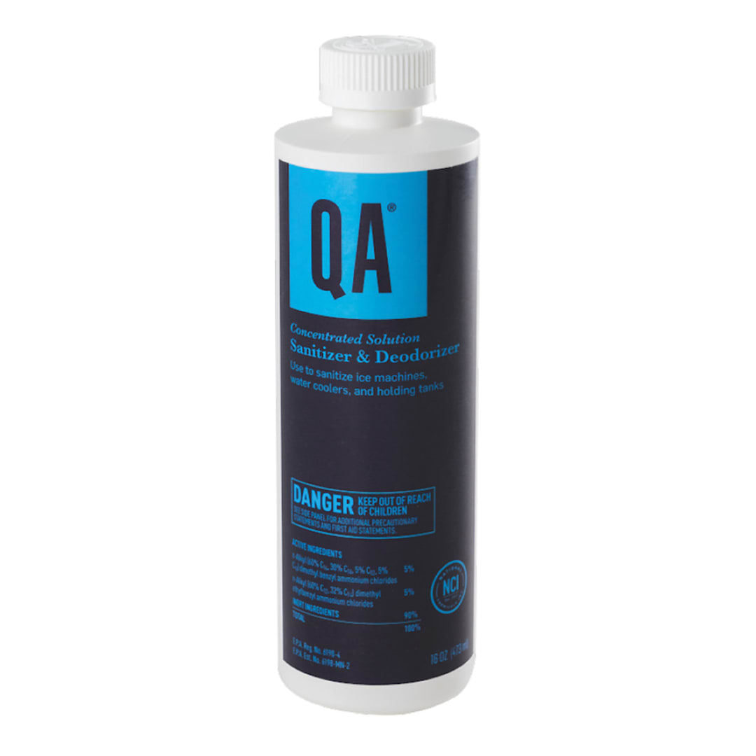 Darling Foodservice 16 Ounce Q.A. Disinfectant Sanitizer - 6 / CS