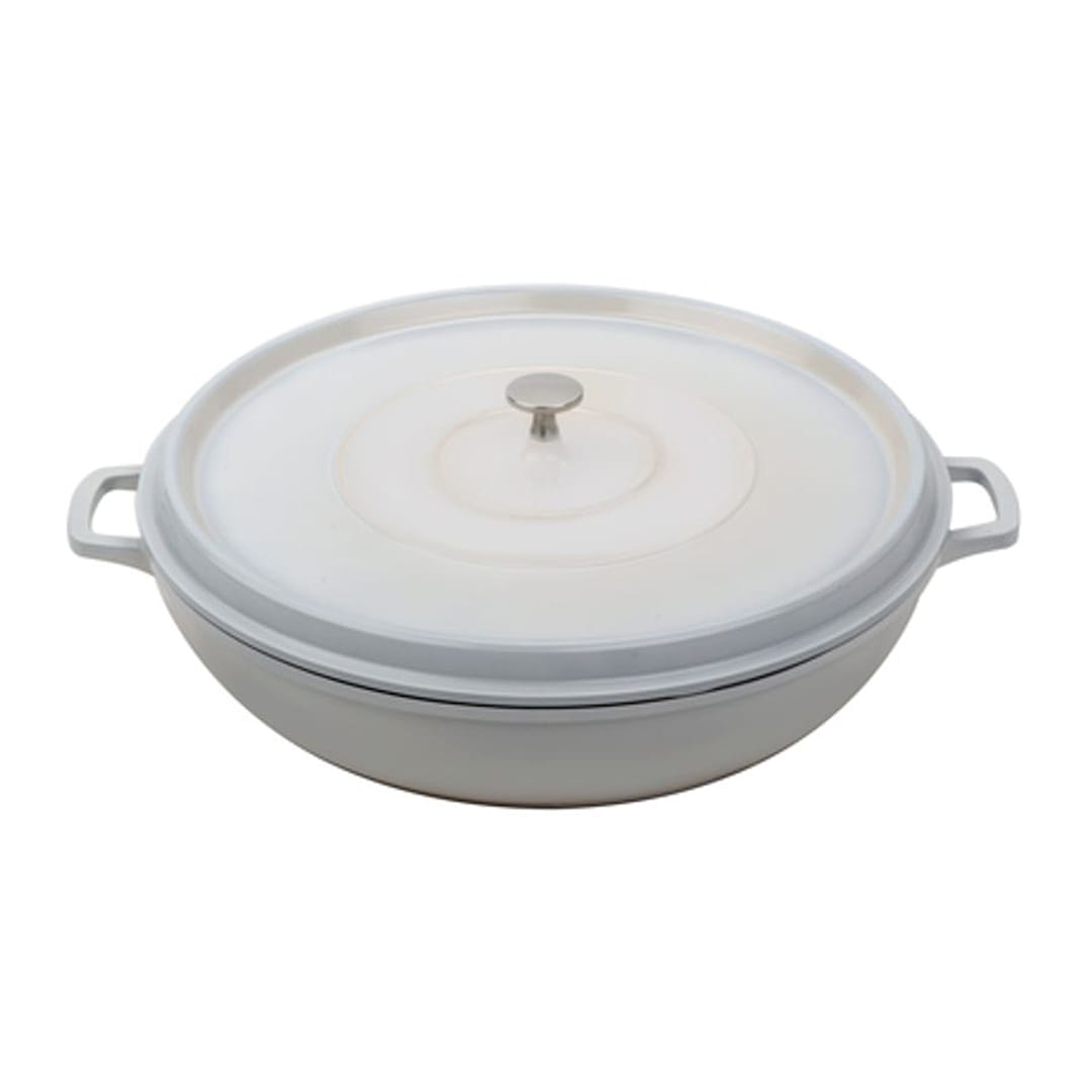 G.E.T. CA-005-AWH/BK/CC Antique White Heiss Round 3 Quart Braiser