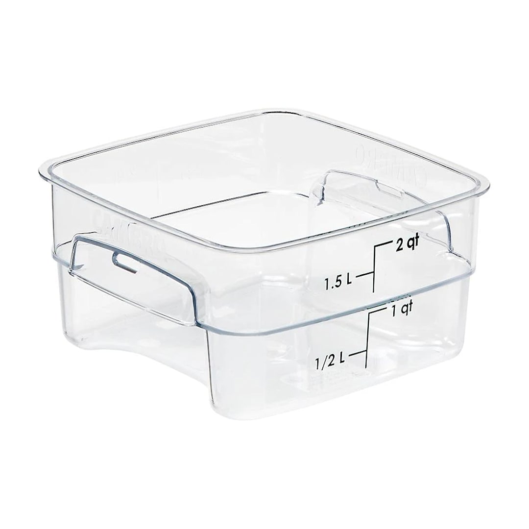 Cambro 2SFSPROCW135 FreshPro Clear 2 Quart Storage Container