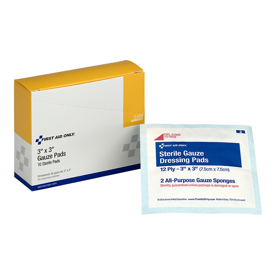 Darling Foodservice 3" x 3" Sterile Gauze Pads