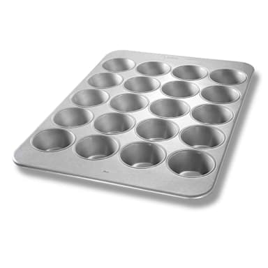 Chicago Metallic 44705 Glazed 20-Cavity Pecan Roll / Large Muffin Pan