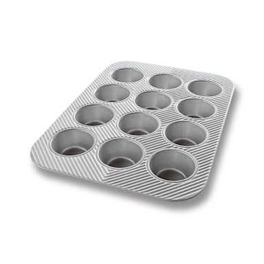 Chicago Metallic 45125 Glazed 12-Cavity Cupcake / Muffin Pan