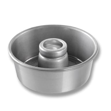 Chicago Metallic 46530 Plain 7-1/2" Angel Food / Tube Cake Pan
