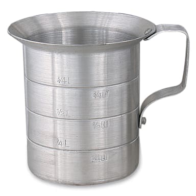 Browne Foodservice 575650 Aluminum 1 Qt. Liquid Measuring Cup