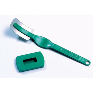 Matfer Bourgeat 120005 S/S 6" Baker's Blade With Plastic Handle