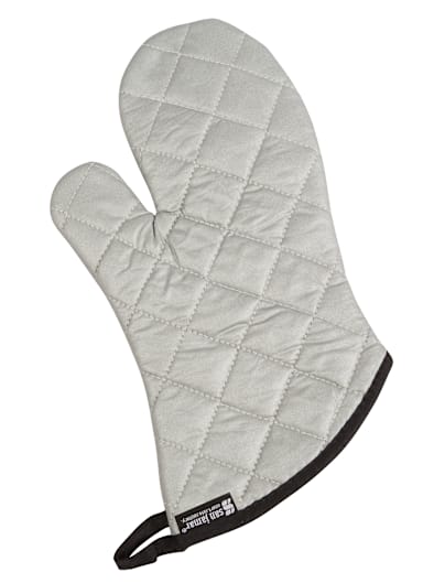 San Jamar 801SG17 Silicone Coated 17" Oven / Freezer Mitt - Pair