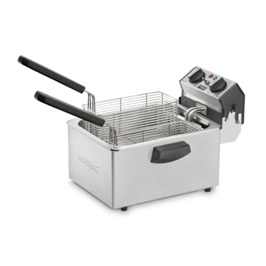 Waring Commercial WDF75RC Compact 120V 8.5 lb. Deep Fryer