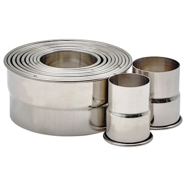 Winco CST-22 11-Pc. S/S Plain Round Cookie Cutter Set