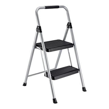 Darling Foodservice 225 Lb Capacity Steel 2-Step Stool