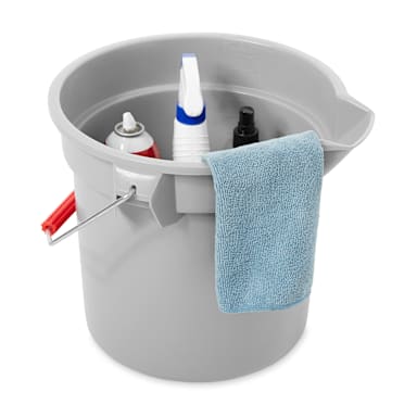Rubbermaid FG261400GRAY BRUTE Gray 14 Quart. Round Bucket